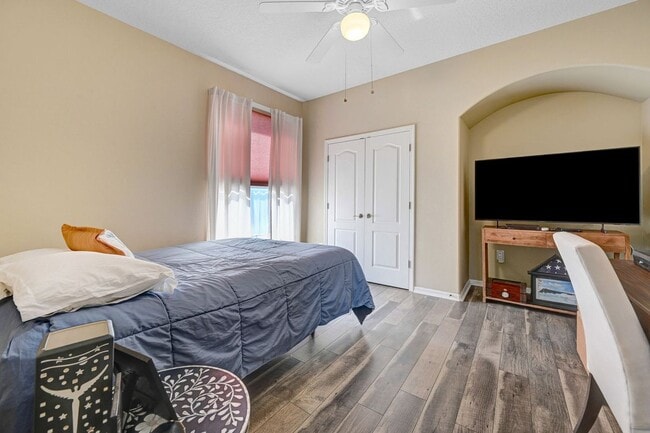Building Photo - 4932 Worthington Cir