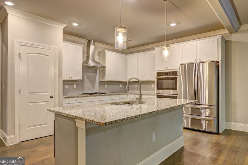 Building Photo - 100 Ruby Ln