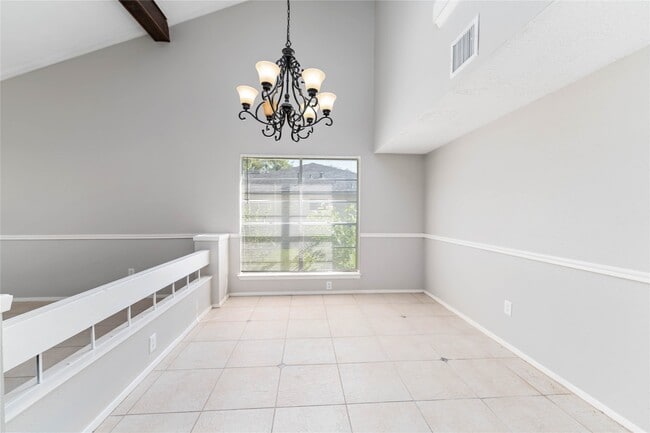 Building Photo - 703 Brookford Dr