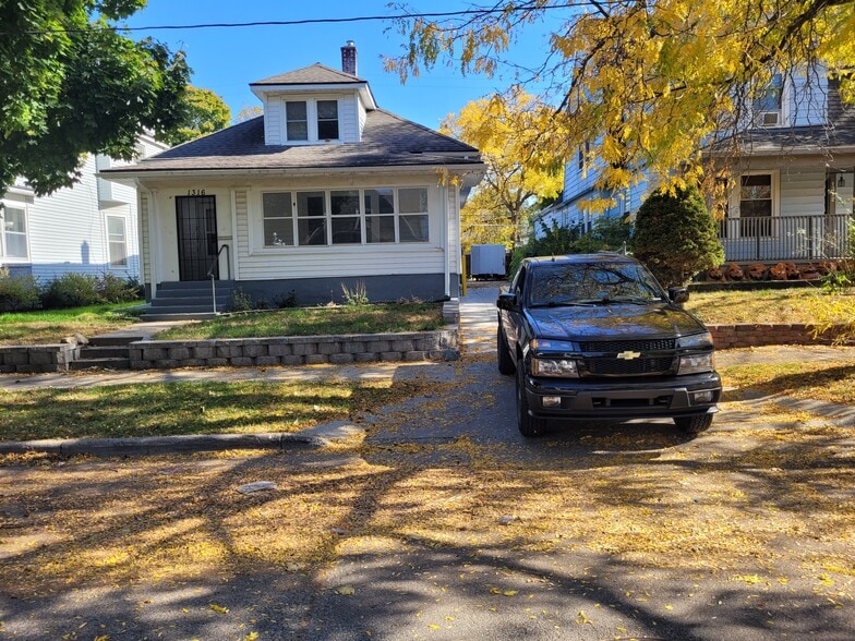 Front of House - 1316 Lafayette Ave SE