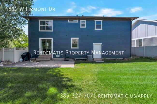 Building Photo - 4812 Firmont Dr