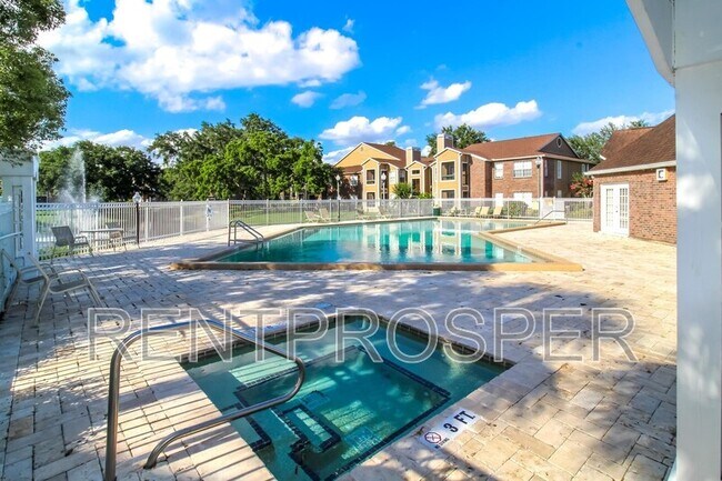 Building Photo - 5501 Rosebriar Way