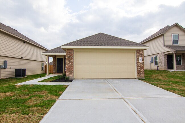 Building Photo - Hunter's Creek - 203 Blue Crane St. Huntsv...