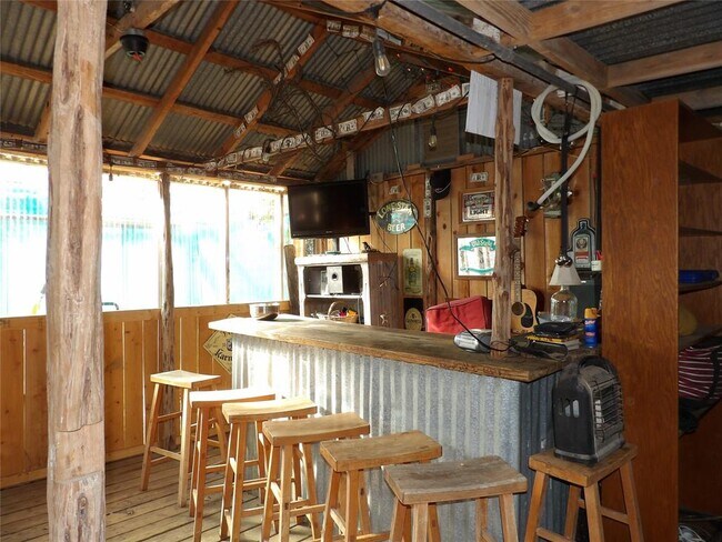 Building Photo - 459 E Commerce St