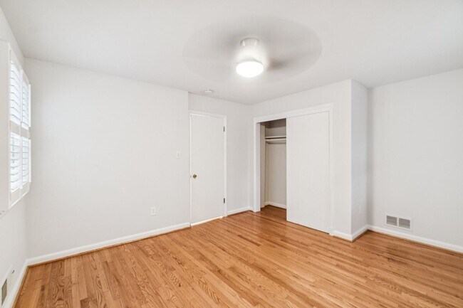 Building Photo - Charming 4BR/2BA Home for Rent in McLean!