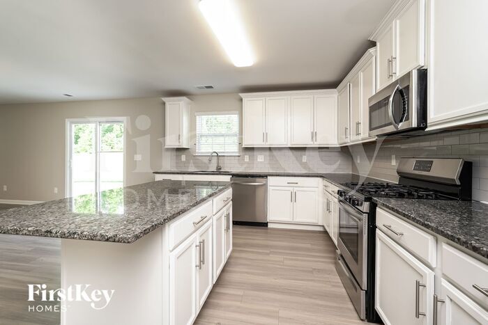 Building Photo - 1751 Rdg Blf Cir