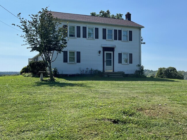 Building Photo - 7401 Sterrettania Rd