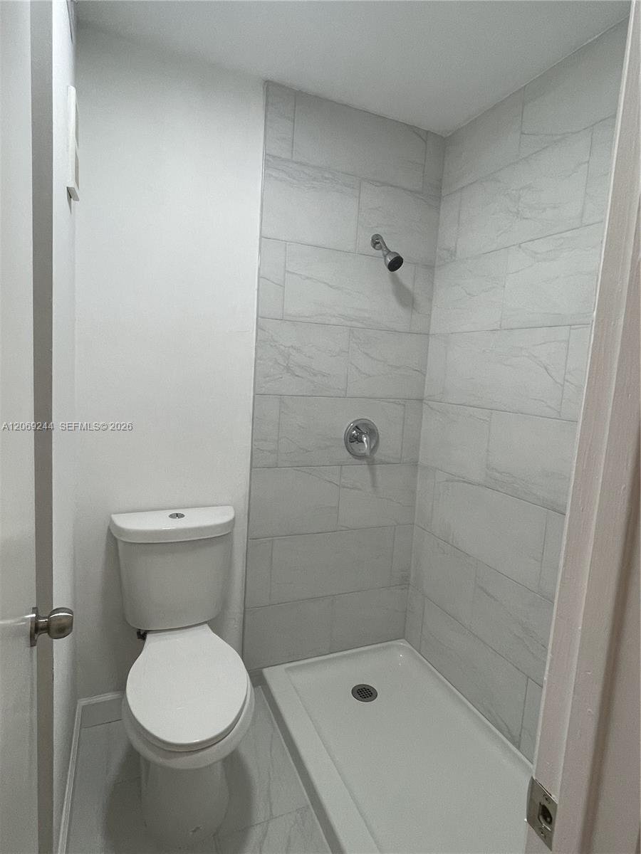Building Photo - 15325 SW 106th Terrace