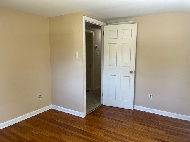 Building Photo - Beautiful 3 bedroom Home in Manheim Township!