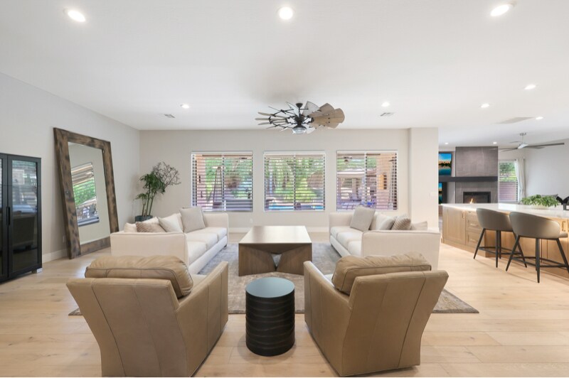 Building Photo - 13214 W Rancho Dr