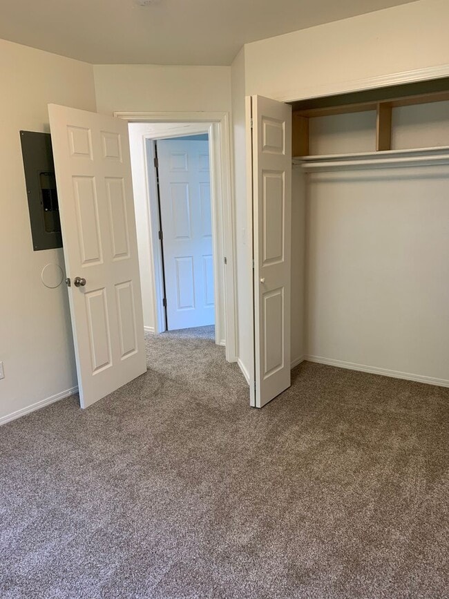Building Photo - 1701 Elcadore Dr