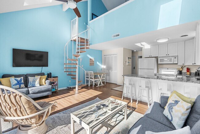 Building Photo - ***FREE UTILITIES!!***Seasonal Rental ONLY...