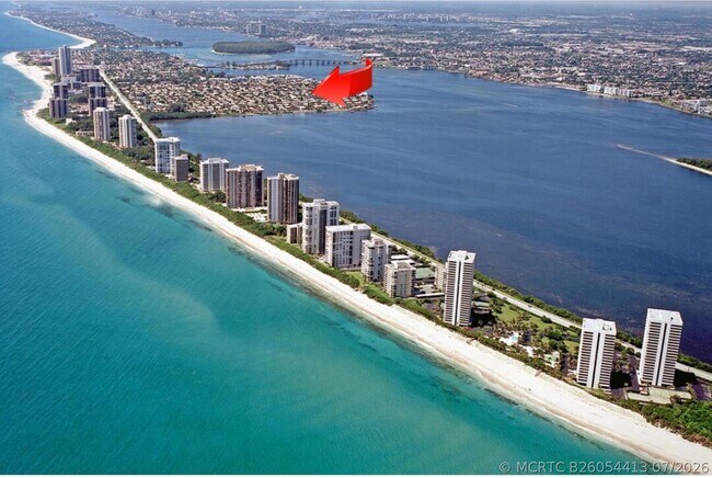 Building Photo - 1061 Bimini Ln
