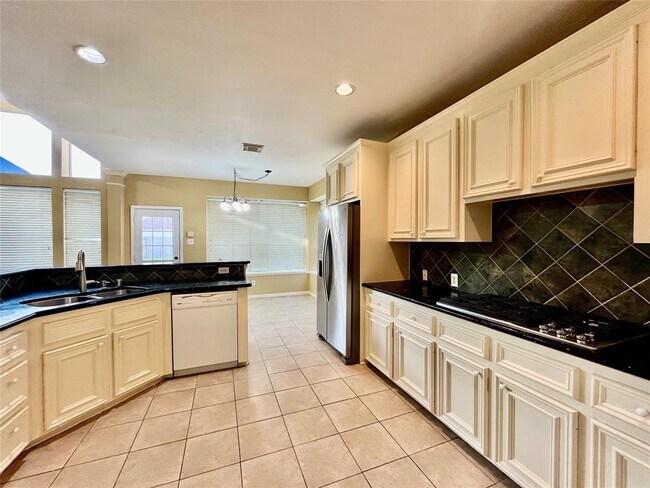 Building Photo - 6415 Coley Park