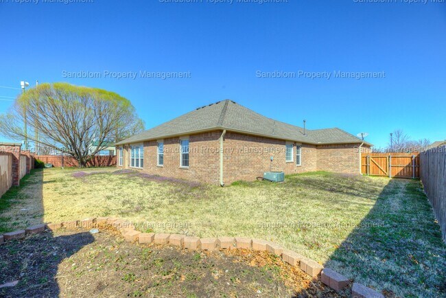 Building Photo - FOR LEASE | Jenks | $2200 Rent