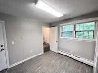 Building Photo - 19 Bradford Dr