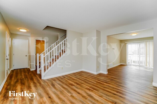 Building Photo - 7809 Astra Cir
