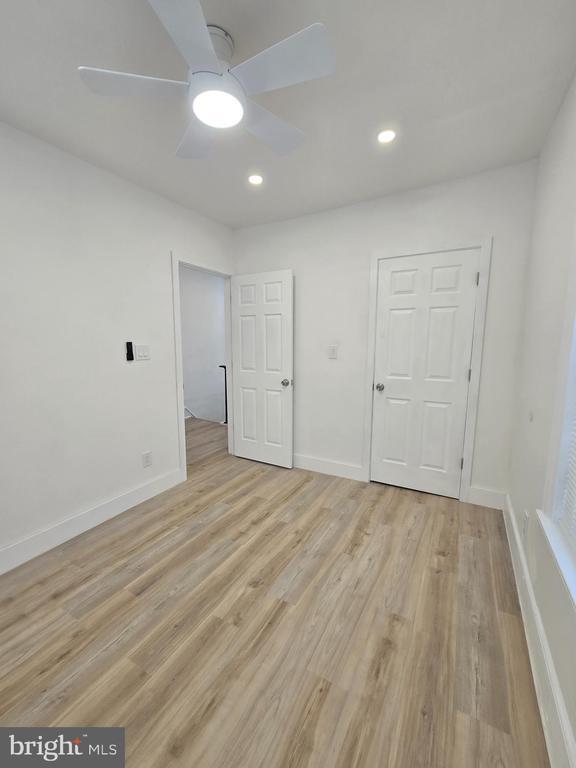 Building Photo - 5211 Ridge Ave