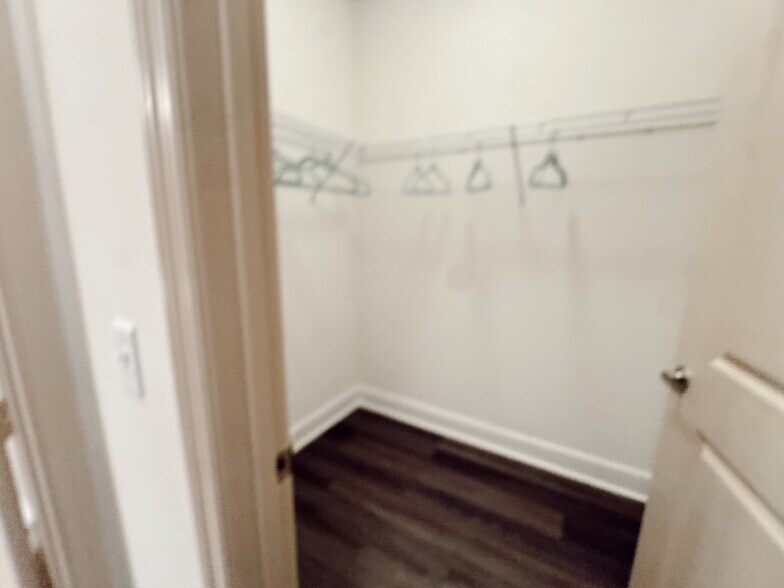 Building Photo - 4461 NW 93rd Doral Ct