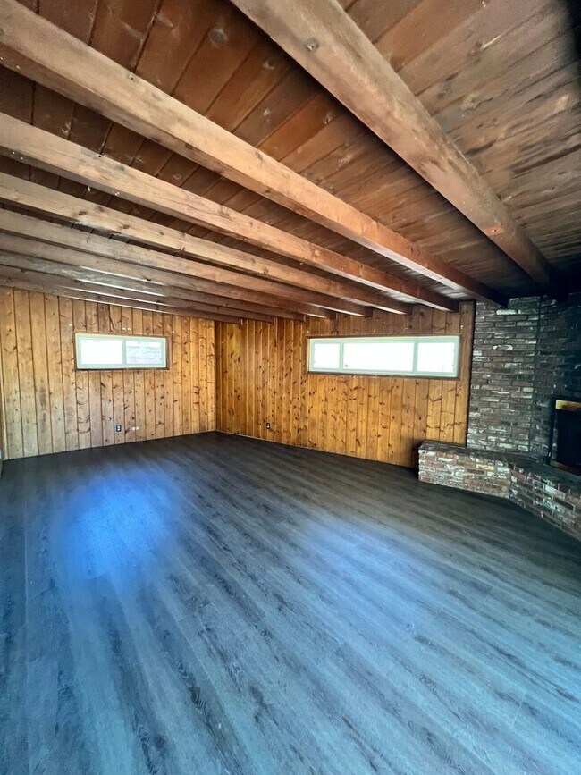 Building Photo - Westminster 3 bed 1.5 Bath Open House 7/11 11am-1pm