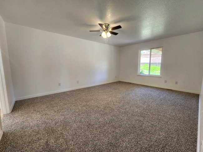 Building Photo - 2202 Cowhand Pl