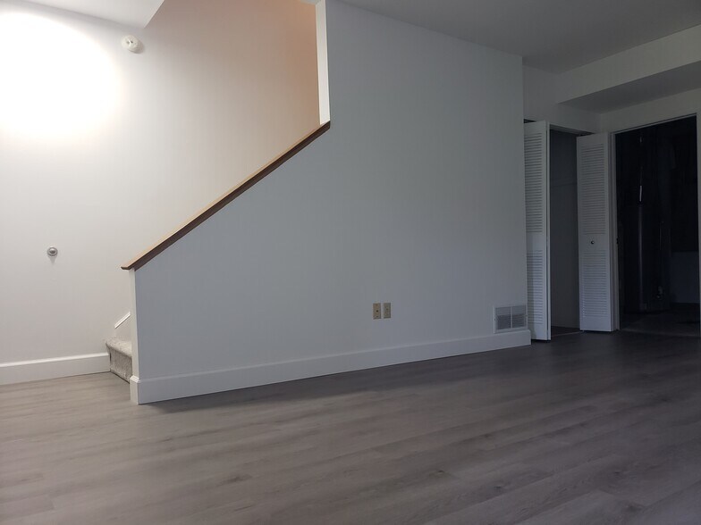 basement finished room/bedroom 3 - 47 4th Ave