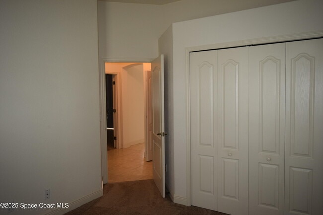 Building Photo - 1170 Eleuthera Dr NE