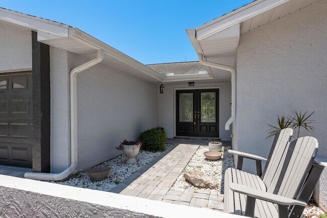 Building Photo - 4246 Marine Pkwy