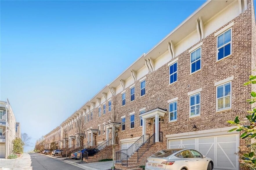 Building Photo - 1196 John Collier Rd NW
