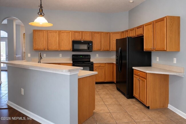 Building Photo - 1392 Hawks Crest Dr