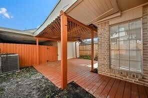 Building Photo - 3362 Continental Dr