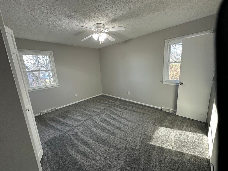 Building Photo - 103 Spring St