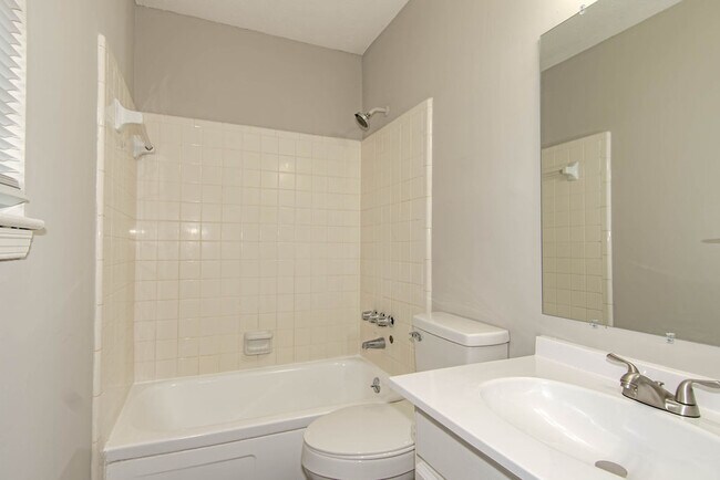 Building Photo - 4228 Johnstown Dr