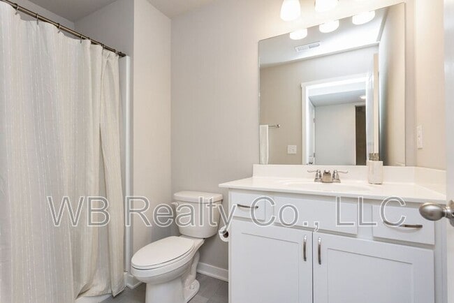 Building Photo - 9750 Turnpoint Dr