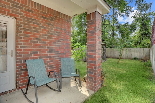 Building Photo - 35 Tranquil Glade Pl