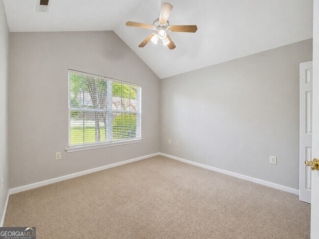 Building Photo - 3057 Orchard Ridge Cir