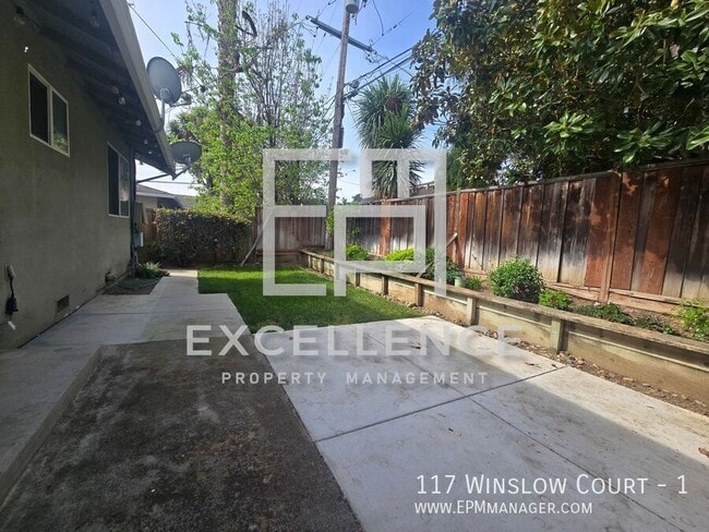 Building Photo - 117 Winslow Ct