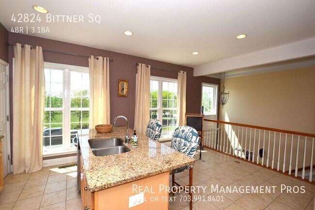 Building Photo - 42824 Bittner Square