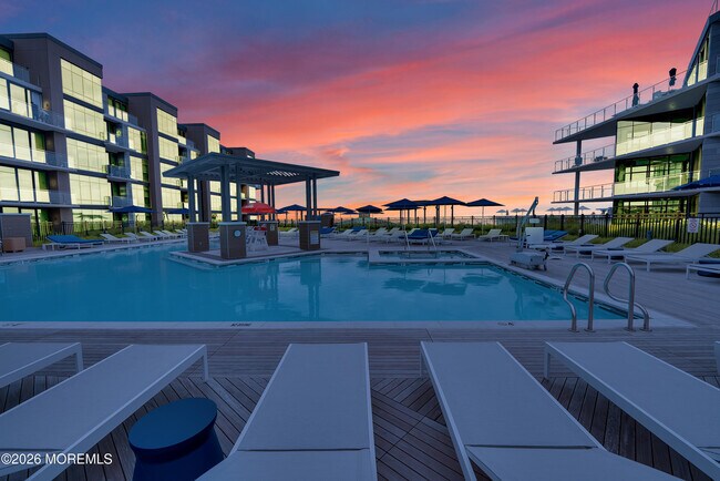 Building Photo - 15 Morris Ave