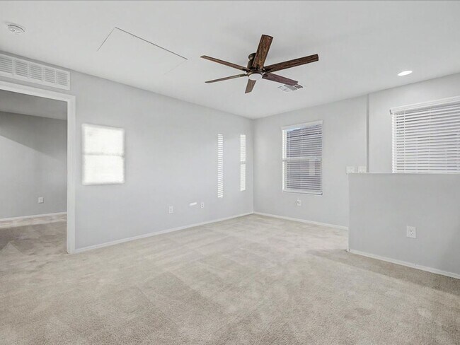 Building Photo - 7441 Via Casa Elegante