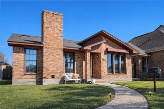 Building Photo - 54 Campeche Cir