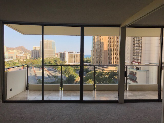 Building Photo - Waikiki Wailana 2 Bed 2 bath 1 Cov Park 14th Flr Park/Ocean View Condo (1860 Ala Moana, Unit 1402...