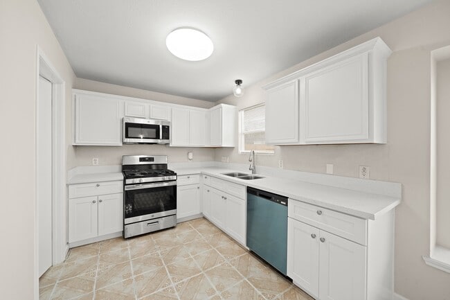 Building Photo - 1426 Cartwright Rd