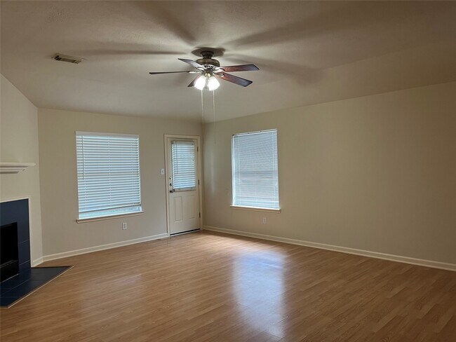 Building Photo - 17314 Glenmorris Dr