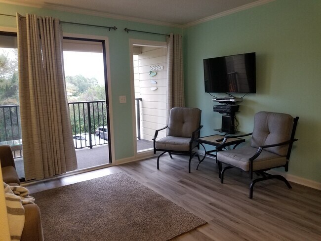 Primary Photo - 40 Folly Field Rd