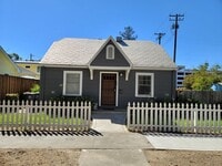 Building Photo - Central Davis