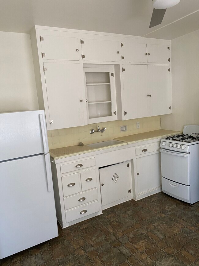 Building Photo - 2701 T St