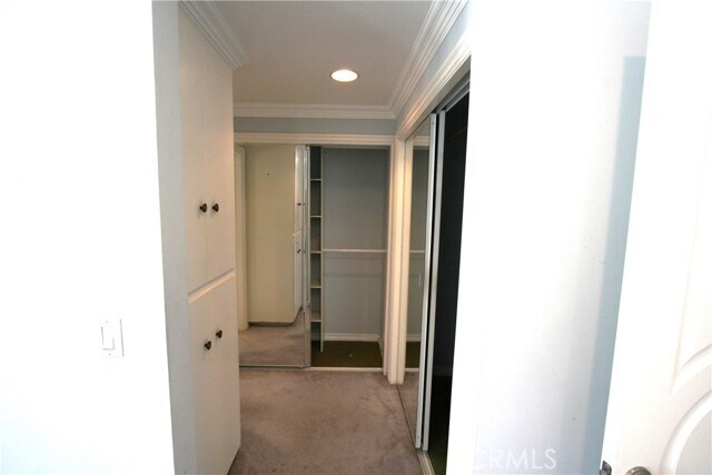 Building Photo - 11400 Dona Evita Dr