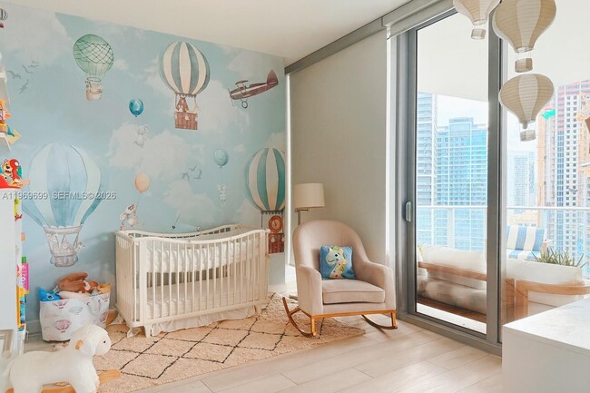 Building Photo - 851 NE 1st Ave