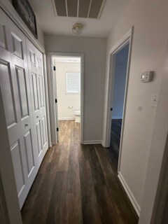 Building Photo - 1226 Kendal Ct